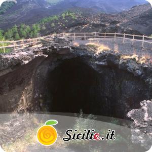 Bronte - Grotta di Monte Nunziata